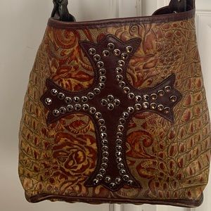 Almost New Raviani Croc Handbag